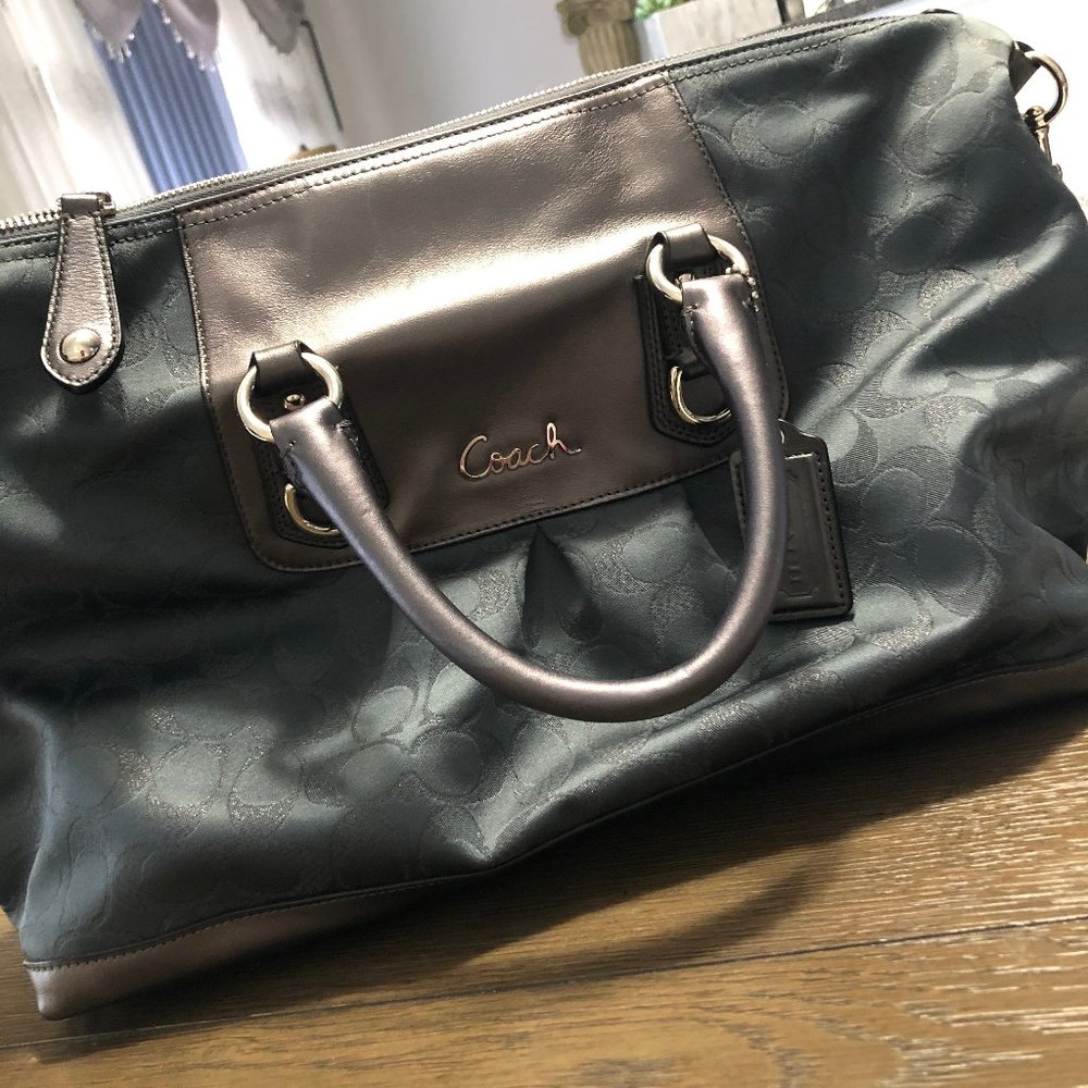 Coach Pewter Bag- Adjustable !